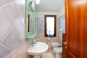'Apartment close to the Sea' with Balcony & Wi-Fi - Image 2