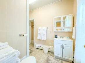 Victorian Inn Bed And Breakfast - Image 3