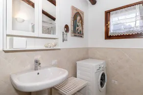 Encantadora \"Villa Vista Mare Santa Teresa\" en el Verde con vistas al mar, jardín y terraza - Image 3