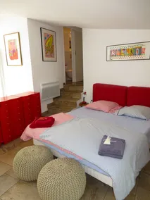 Villa en bord de mer, 50 métres de la plage, 3 km de Monaco - Image 5