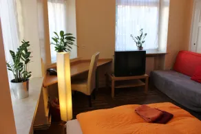 coLodging Mannheim - private rooms & kitchen - Image 5