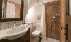 Traditional Inn Pirethron - Image 3