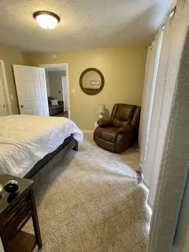 Relax on beautiful Lake Michigan - 5 minutes from town! - Image 4