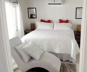 Windy Villa Sleeps 8 /Free Wifi & Airport Pickup - Image 2