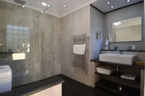 Villa Loukia 5* SECLUDED LOCATION but Walking Distance Kassiopi Sleeps 6-8 - Image 5