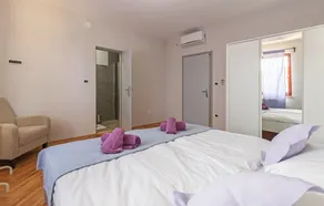 Pet Friendly Home In Bale - Image 4