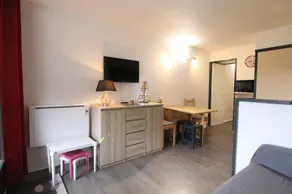 100m from ski slopes, 3rd floor, balcony, tv, ski locker, 24m², Alpe d'Huez - Image 4