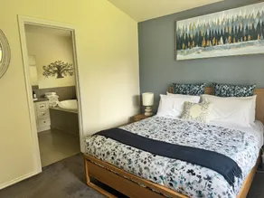 BlueMill Cottage Bright - The Complete Luxury Getaway - Image 5