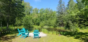 The Copper Squirrel is a secluded full log cabin on 10 acres. - Image 3