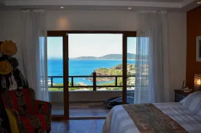 Stunning sea views near the beaches. - Image 4