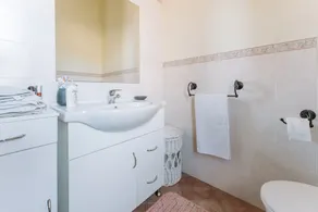 Villa 'Casa Serra' com vista para a montanha, Wi-Fi e ar condicionado - Image 2
