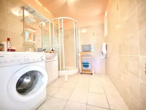 Spacieuse Maison Avec spa Dans son Parc Privé - Image 2