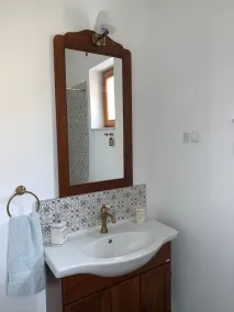 Pine Tree Villa - Image 2
