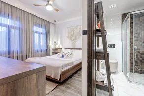 Parna Hotel - Image 5