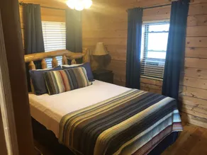 Appleseed Cabin in the Ozarks - Image 3