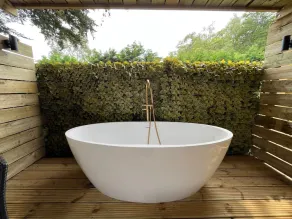 Superior-Lodge-Baño privado - Image 4
