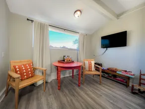 The Fox Den, Pet Friendly, Broadband WiFi, Great Location - Image 2