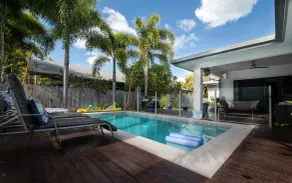 Beach Bliss, Private Bedroom, Private Lounge & Bathroom, plus Netflix, Wifi - Image 3