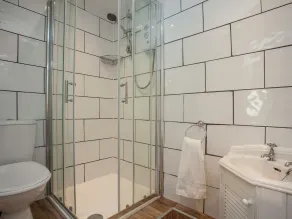 6 bedroom accommodation in Kingsteignton, near Newton Abbot - Image 3