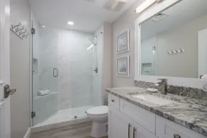 Condo with Shoreline Views and Resort Pools - Image 2