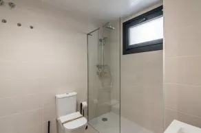 Beachfront and Family Apartment - Image 4