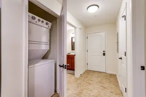 Oak Street #13 - Image 3