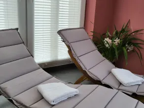 Vacation apartment 3 with comfortable box-spring bed - Image 4