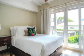 Private Colonial Casco | 3 Suites + 2 Parkings - Image 4