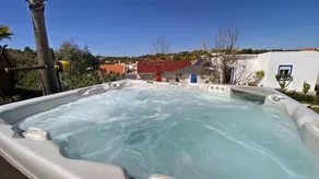 Suite Spa 1: Piscina, Idromassaggio & Sauna - Image 4