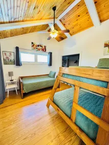 3bd/2 ba  Farm-Relax & Disconnect w/ Scottish Highland Cows - Image 5