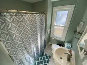 Exclusive Pewaukee Lake House ~ Includes Kayaks! - Image 3