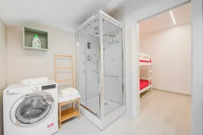 Magnolia Apt - Palazzo Palermo 1817 Sleeps 4 + AC - Image 4