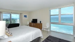 Flotter au-dessus des vagues au paradis - Front de mer, 2 chambres, 2 salles de bain - Image 4