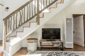 PROMO 5% WEEKLY AND 10% MONTHLY DISCOUNT! Mountain Cabin, conveniently located. - Image 2