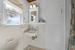 \"Seawatch Tower\" - SF Home w/ Private Pool, 3 BR / 3.5 Bath, Covered Roof Deck, Sleeps 10 Max - Image 5