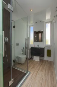 Luxurious newly built Villa - Image 2