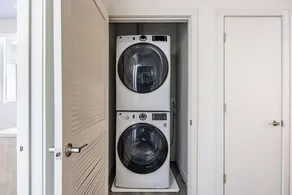 Landing at Emory at RED - 1 Bedroom in Reno - Image 3