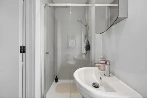 Cosy Flat in City Centre - Image 5