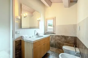 Grand appartement adapté aux familles avec piscine, terrasse et barbecue | Avec animaux admis - Image 4