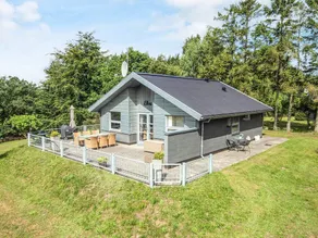 6 person holiday home in Allingåbro - Image 4