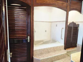 Kilulu Luxury Island, Watamu - Image 2