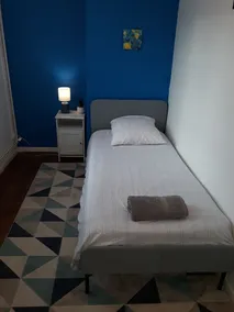 L'escale Arquaise, A casa com um jardim de flores - Image 3