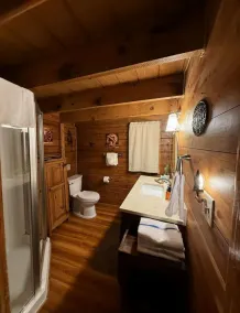 Timberline Cabins - The Birmingham Cabin, WiFi, Pets, Hot Tub, Fireplace - Image 4