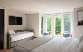 Heated Pool, Hot Tub, Barrel Sauna, EV | 5 Min to Stratton Base Lodge - Image 4