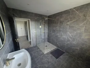 Collooney - House - Sleeps 6 - Parking - Image 2