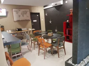 La Signature Guest House - Image 3