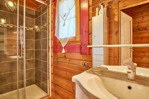 Chalet \"Le Serac\" avec vue sur les montagnes, terrasse privée et Wi-Fi - Image 2