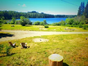 Spacious Lakefront Campsites - Image 5