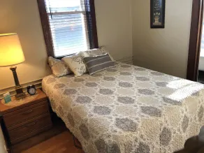 Downtown Sleepy Eye Apartment, 1 Schlafzimmer und Schlaf.  Vintage in jeder Hinsicht! - Image 4