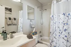 Downtown Lake VIEWS, Mich Ave, Museums 2bd/2ba - Image 2
